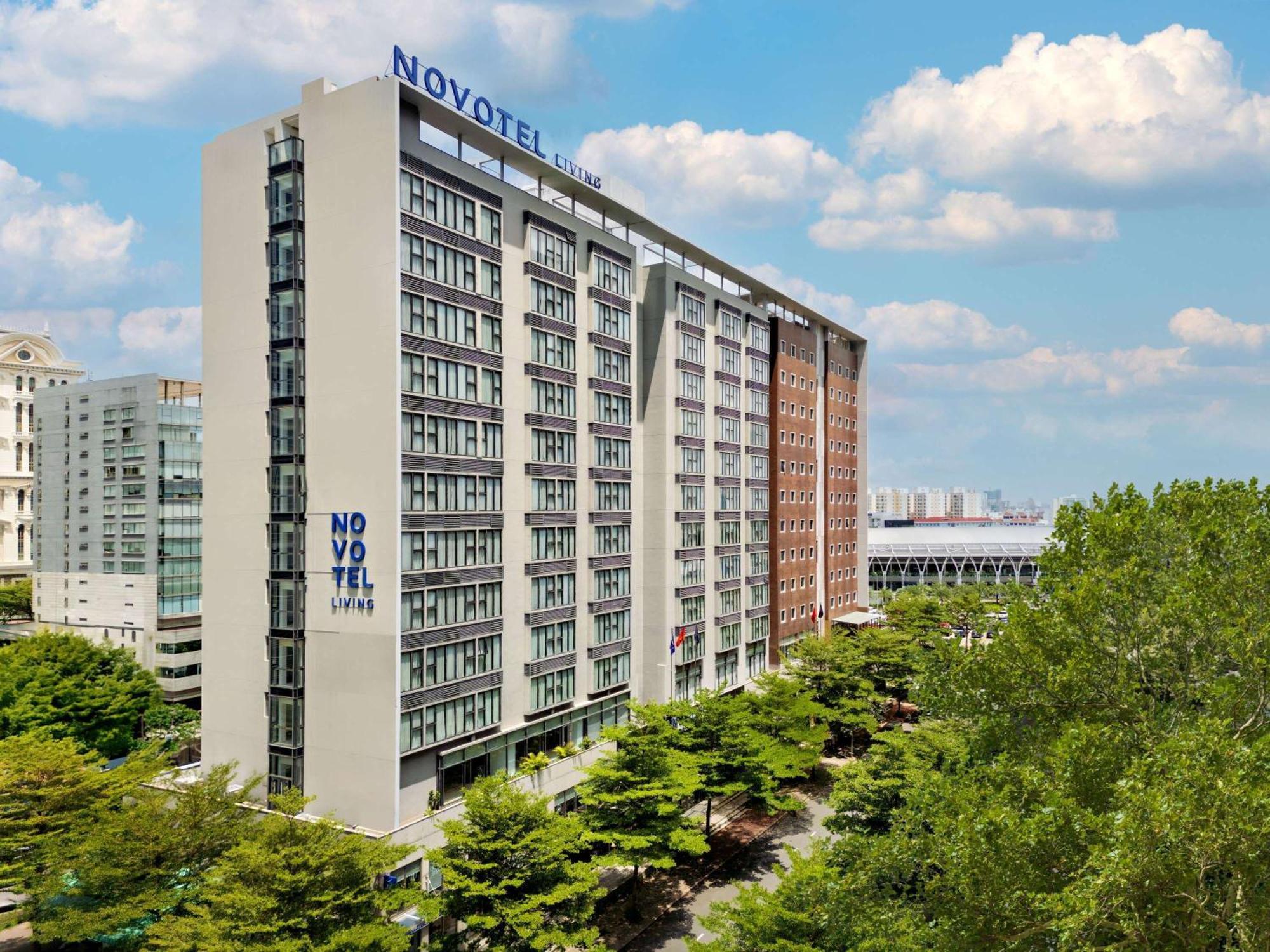 Novotel Living Saigon South Ho Chi Minh-staden Exteriör bild