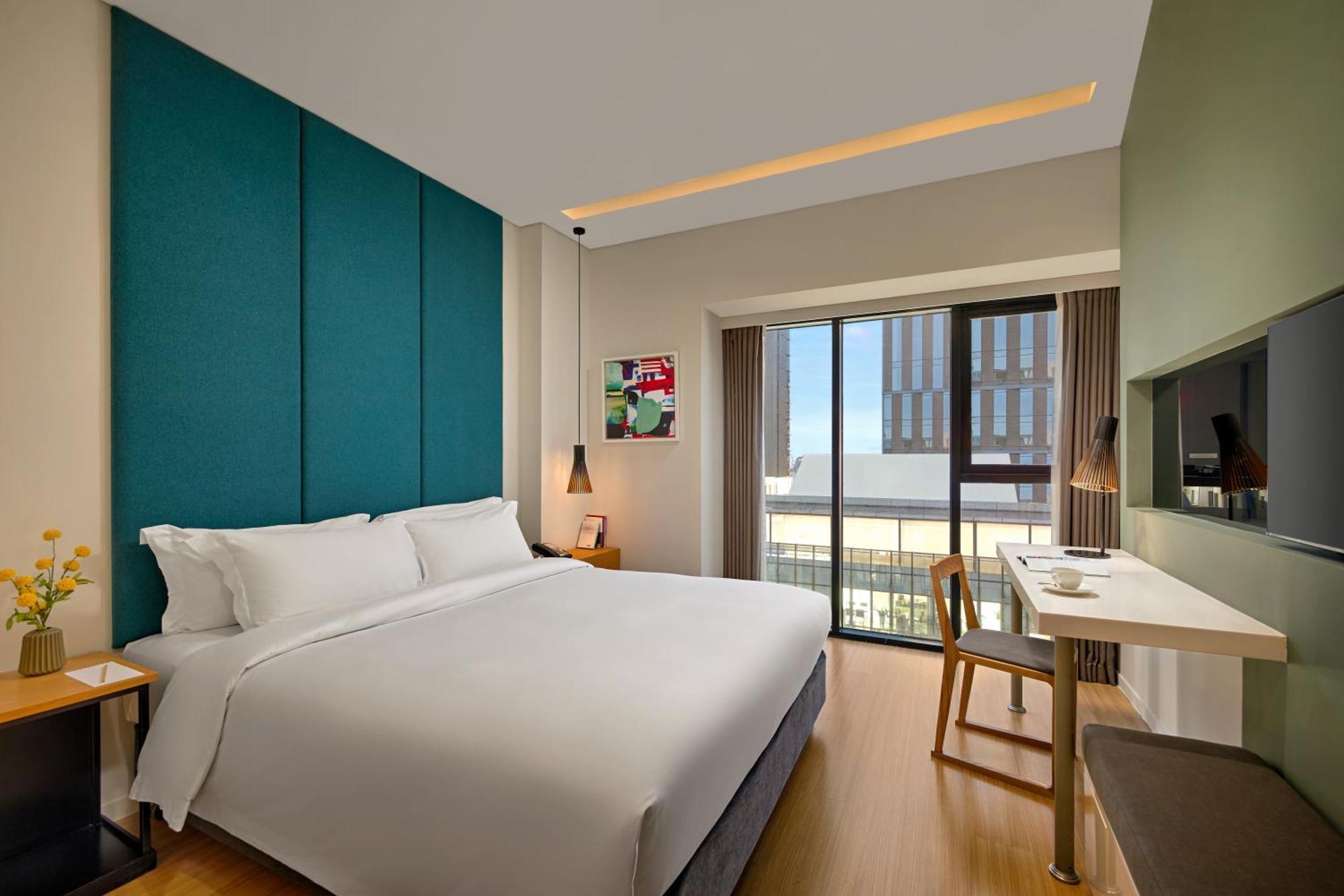 Novotel Living Saigon South Ho Chi Minh-staden Exteriör bild